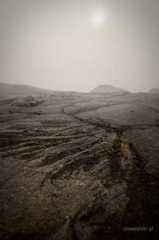 Pole lawy we mgle, Islandia