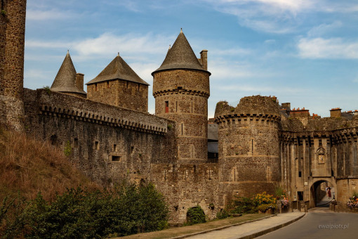 Zamek w Fougeres, Bretania