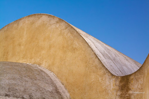 Historia pewnej kopuły, Santorini