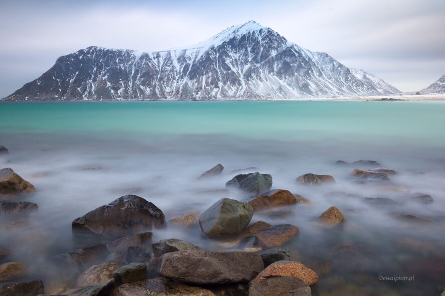 Skalna plaża, Lofoty, Norwegia, wyprawa fotograficzna