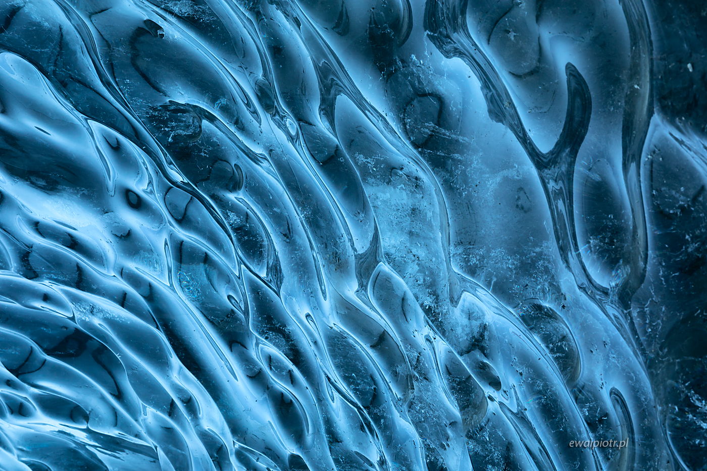 Ściana lodowej jaskini, Islandia, fotowyprawa