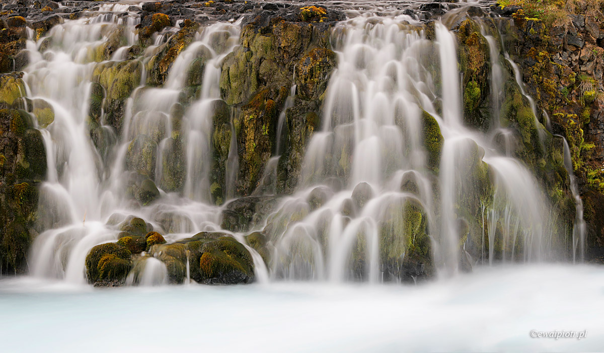 Łagodny Bruarfoss, długa ekspozycja, Islandia, poradnik