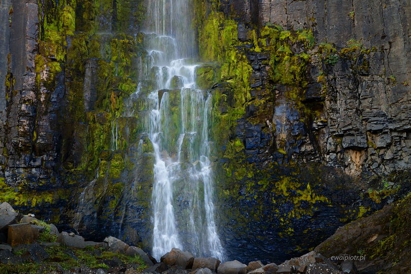 Studlafoss i bazaltowe kolumny, Islandia, najpiękniejsze wodospady