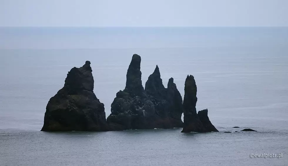 Reynisdrangar, Islandia, Sigma 100-400/5-6.3, morze, skały